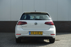 Volkswagen-e-Golf-5